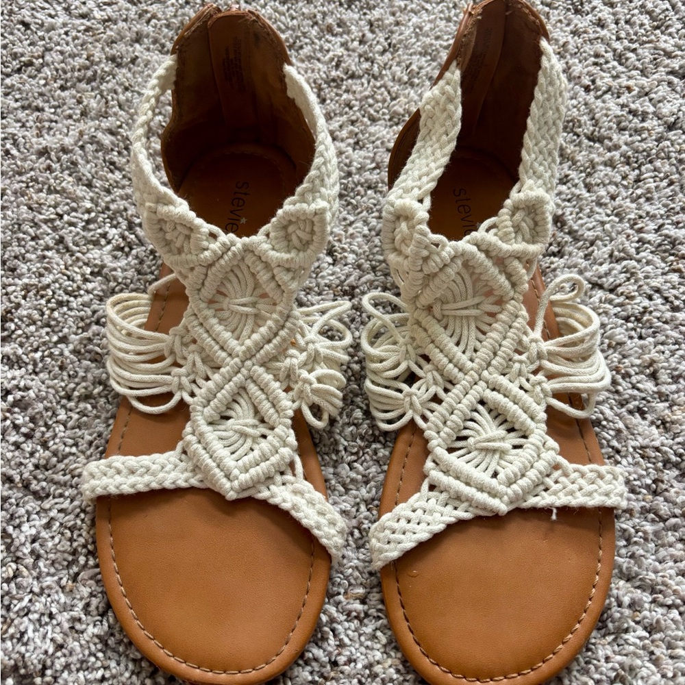Girls Stylish Cream Crocheted Sandals